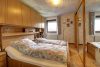 HTI | Charmanter Bungalow in grüner und idyllischer Parkrandlage von Frankfurt - Griesheim - Schlafzimmer