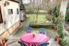 HTI | Charmanter Bungalow in grüner und idyllischer Parkrandlage von Frankfurt - Griesheim - Blick in den Garten