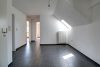 HTI | Ruhig gelegenes Zweifamilienhaus mit schönem Garten in Niddatal-Ilbenstadt - Diele / OG