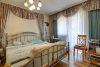 HTI | Repräsentatives Architektenhaus mit ELW in beliebter Lage von Nidderau - Schlafzimmer