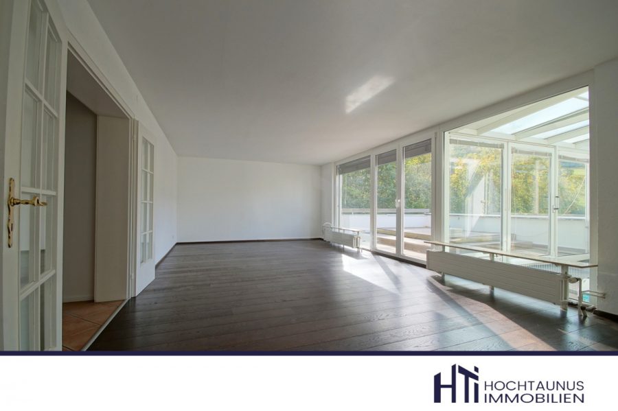 HTI | Großzügige 5 Zimmer Wohnung mit Sonnenterrasse und herrlichem Talblick von Schmitten, 61389 Schmitten / Arnoldshain, Terrassenwohnung