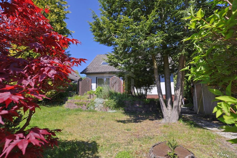 HTI | Einfamilienhaus mit viel Platz für die Familie in idyllischer Taunuslage von Schmitten, 61389 Schmitten / Seelenberg, Einfamilienhaus