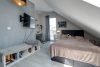 HTI | Wärmepumpen-ready! Neuwertiges Energiesparhaus in beliebter Familienwohnlage von Wölfersheim - Schlafzimmer #3 / DG