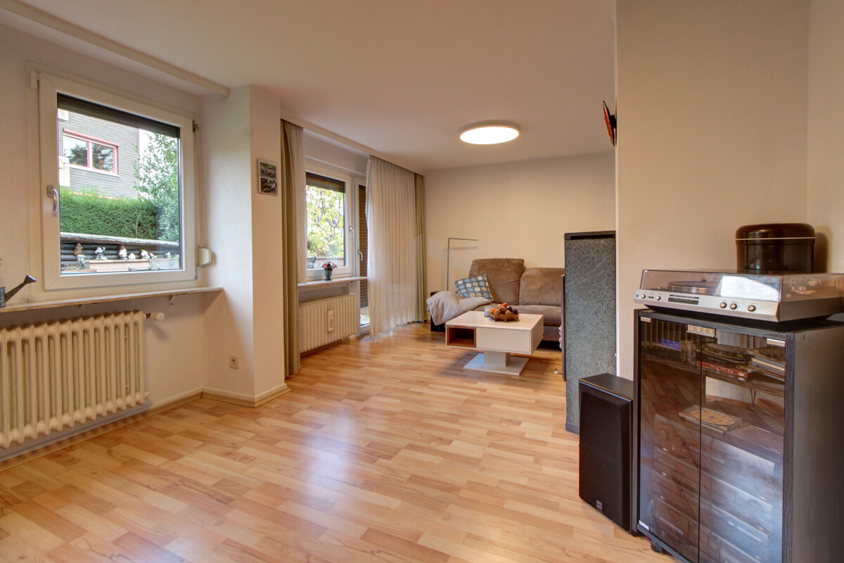 Wohnzimmer / EG